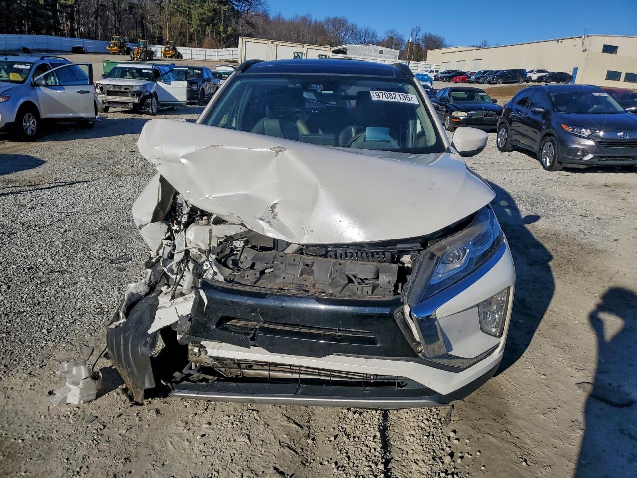 Mitsubishi Eclipse Se Image 2