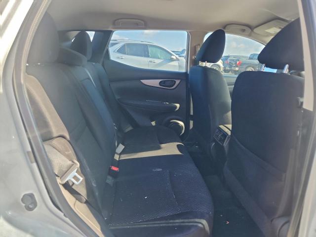 Nissan Rogue S Image 9