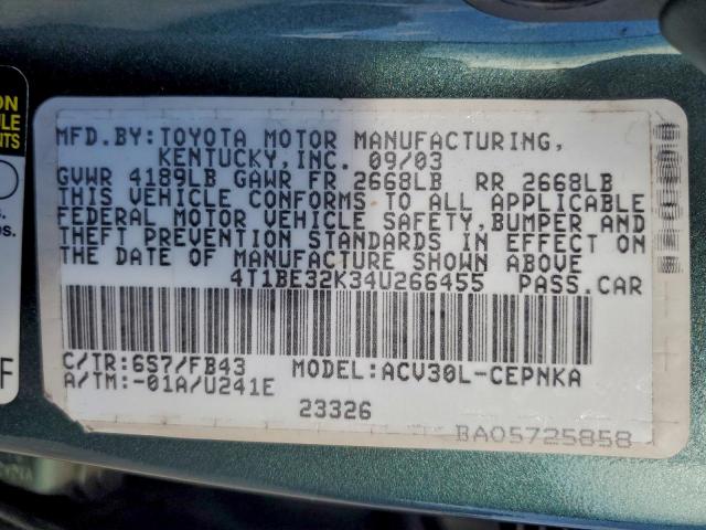 Toyota Camry Le Image 11