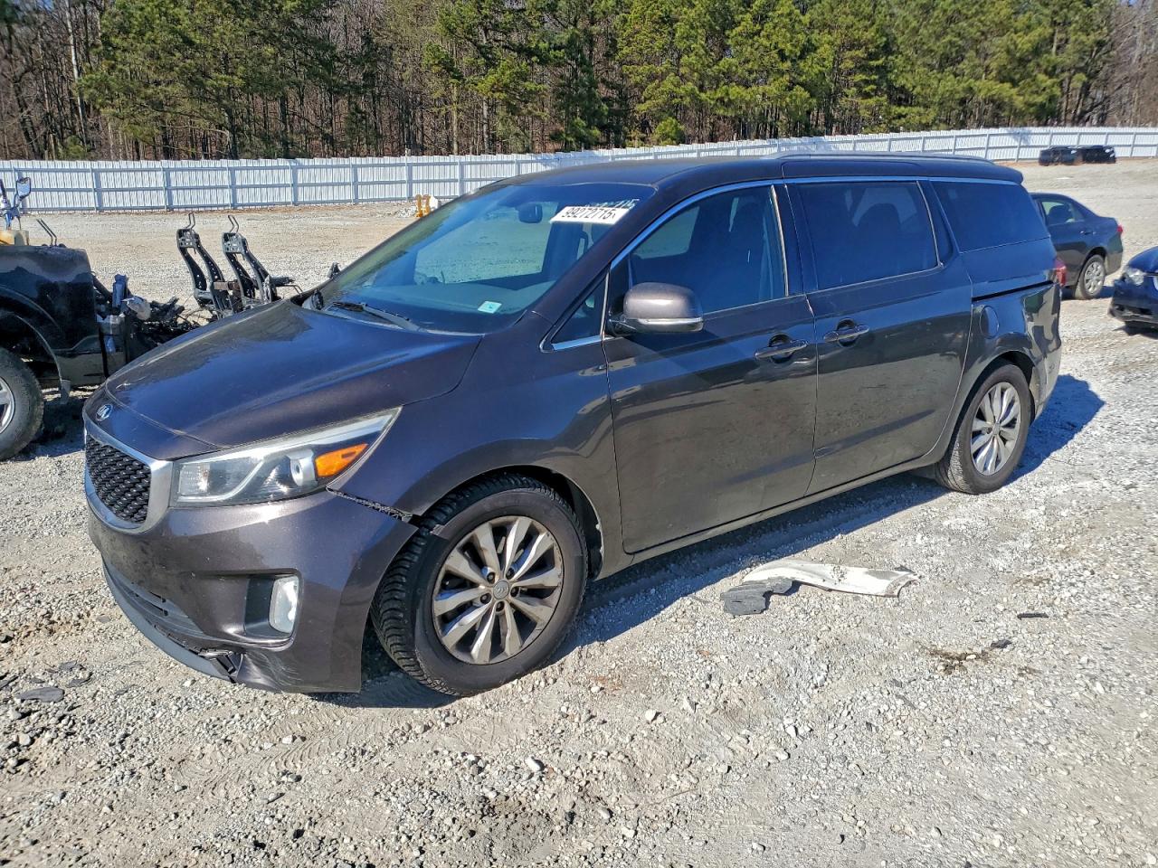 Kia Sedona Ex Image 1
