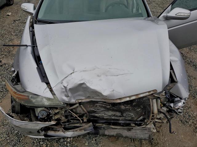 Acura TL Image 11