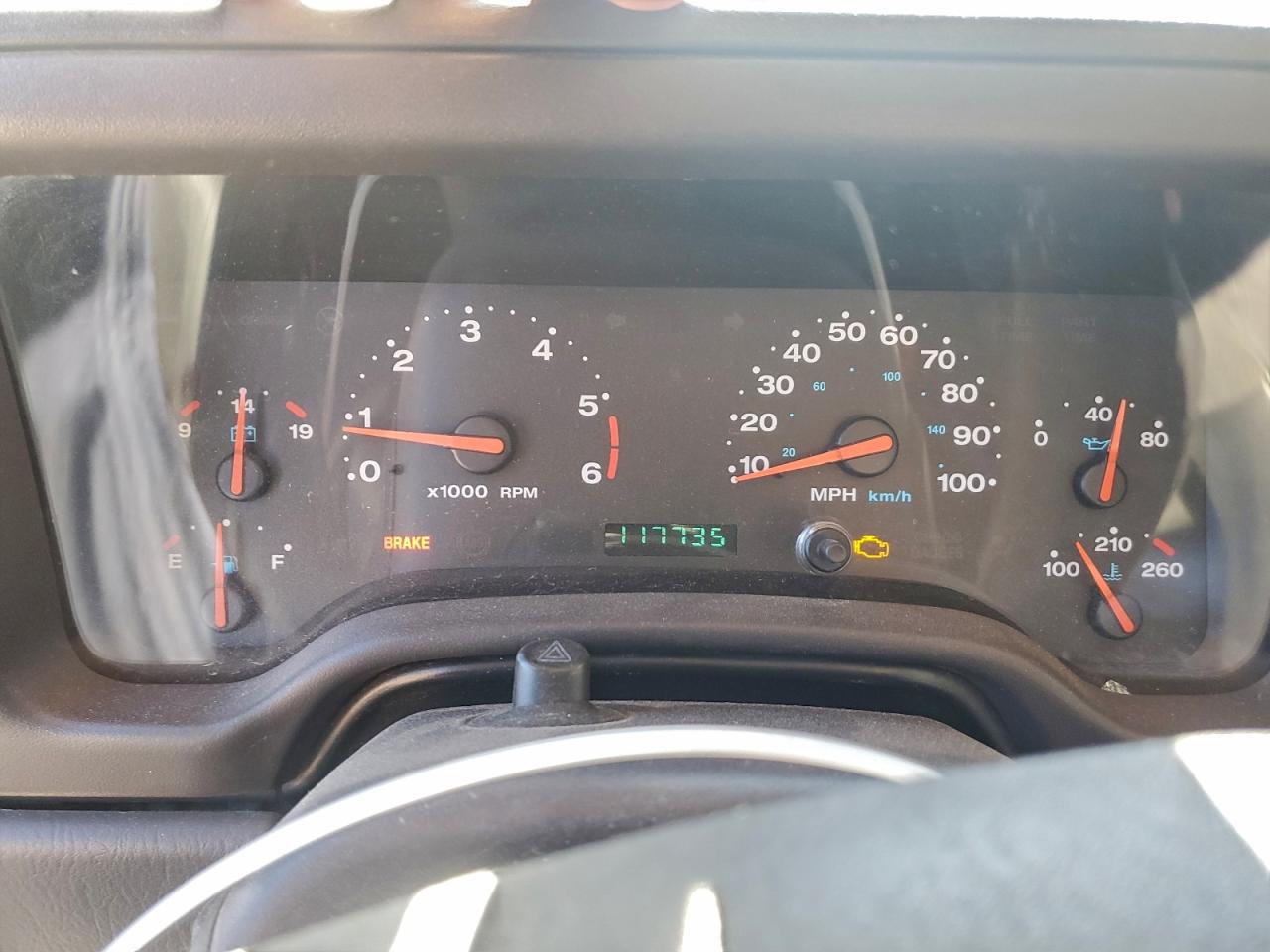 Jeep Wrangler Se Image 8