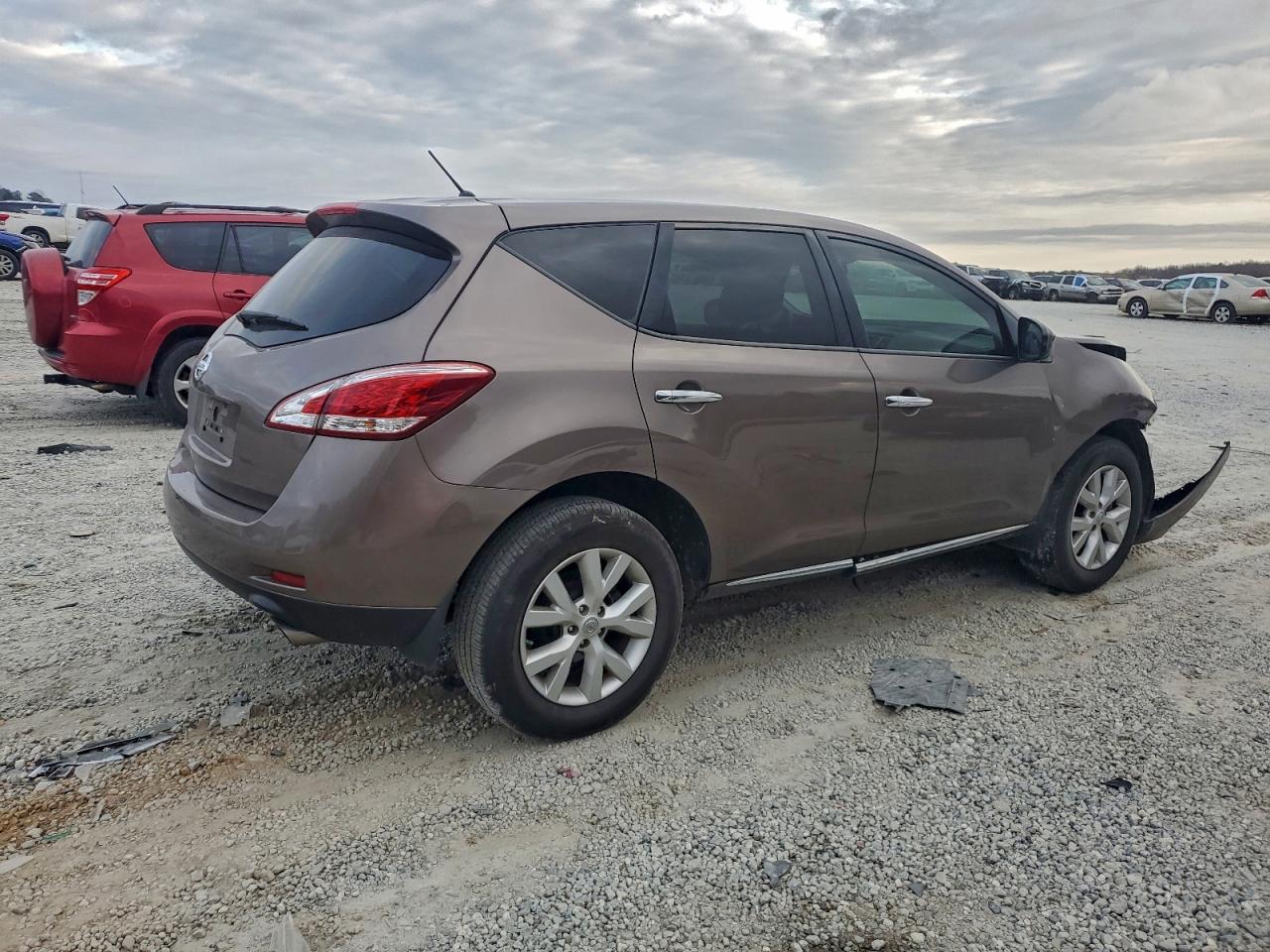 Nissan Murano S Image 2