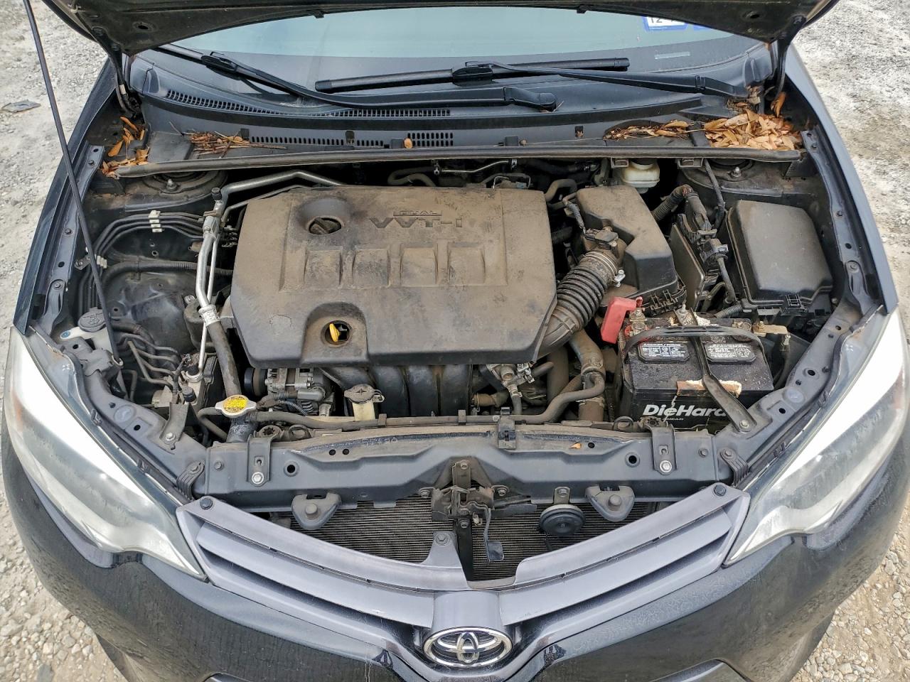 Toyota Corolla L Image 9
