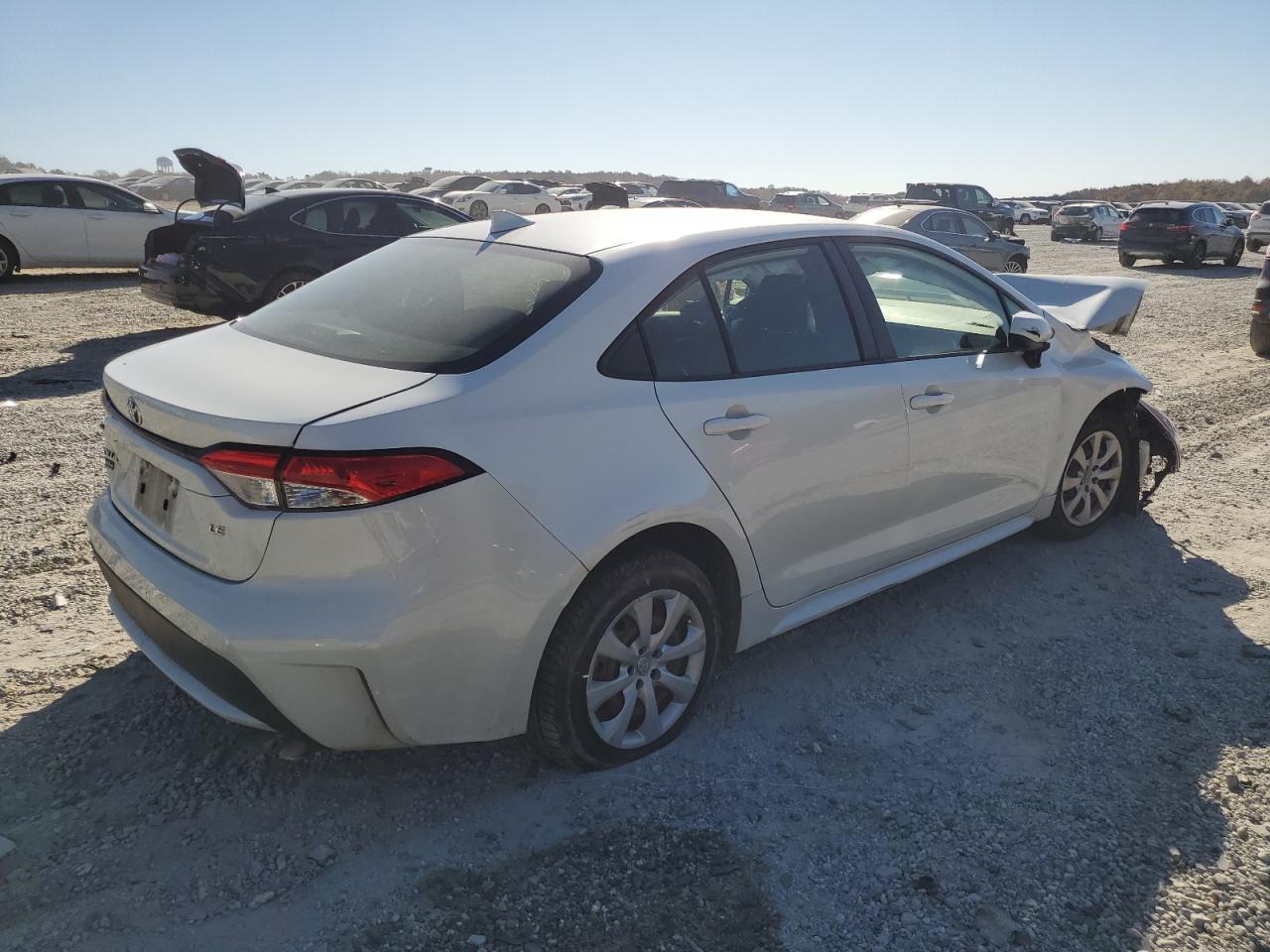 Toyota Corolla Le Image 4