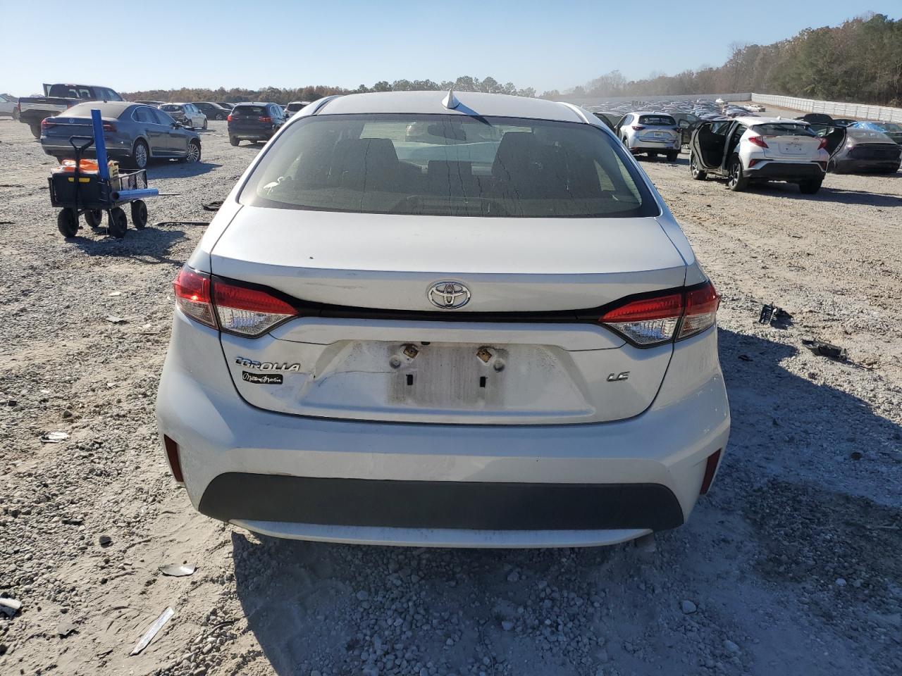 Toyota Corolla Le Image 10