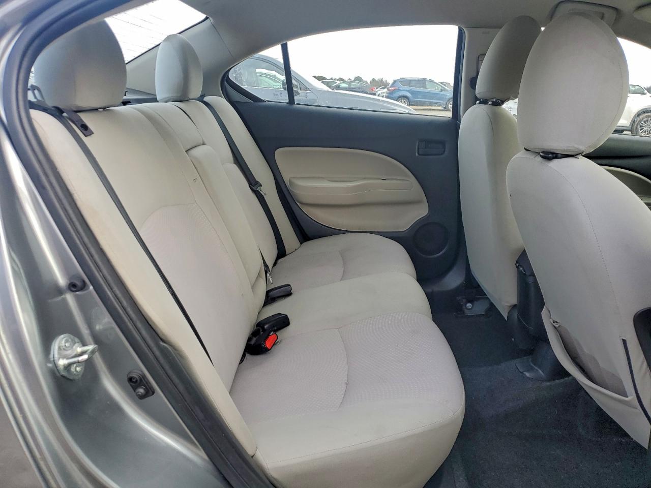 Mitsubishi Mirage G4 Es Image 7