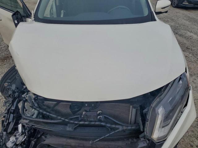 Nissan Rogue S Image 5