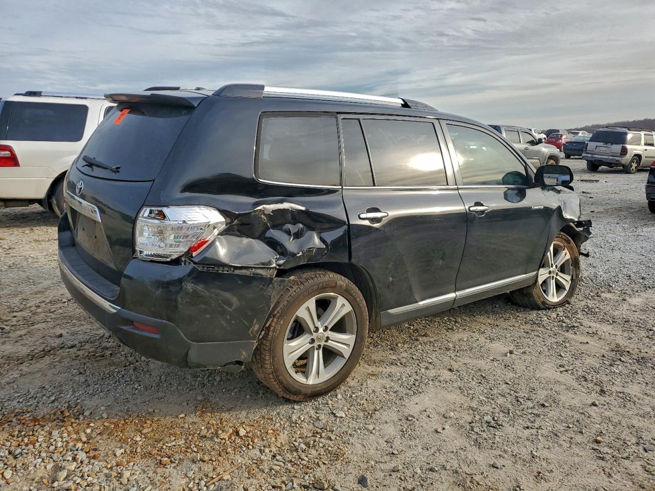 Toyota Highlander Limited Image 4