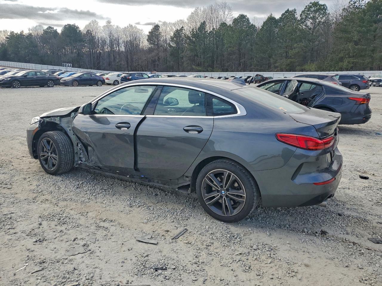 BMW 2 Series Image 7