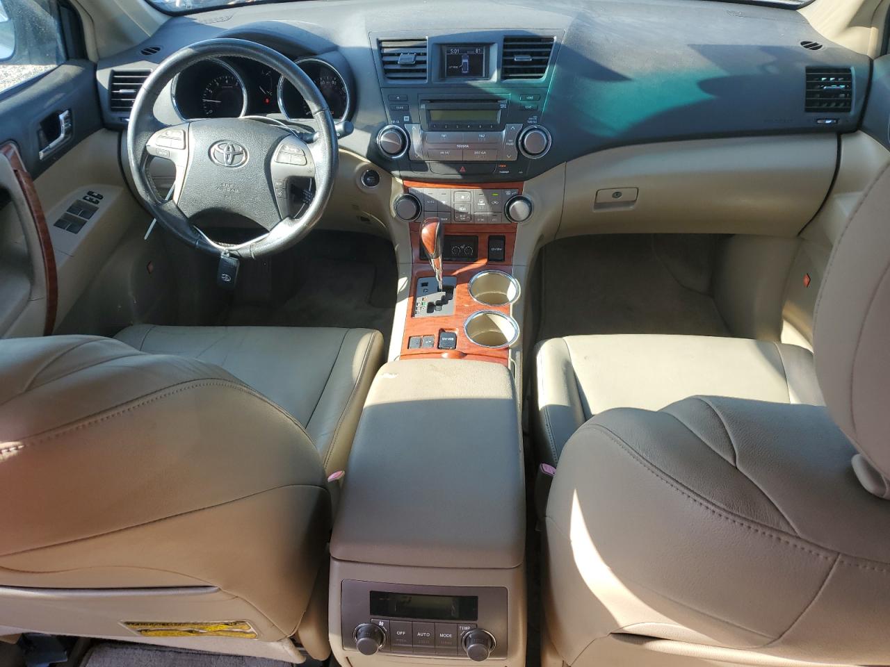 Toyota Highlander Limited Image 5