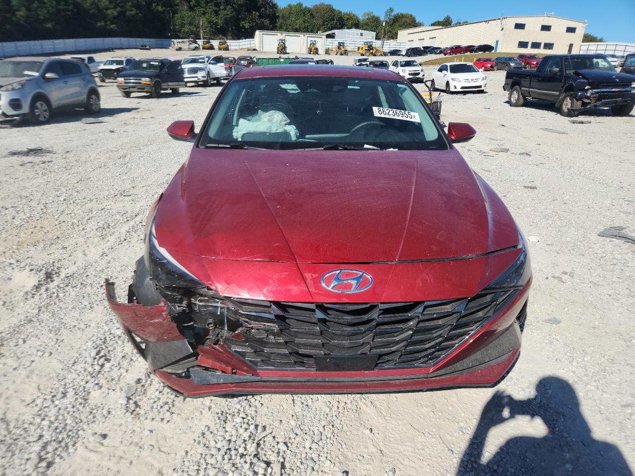 Hyundai ELANTRA Limited Image 12