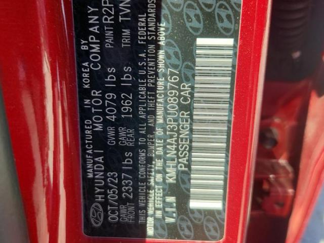 Hyundai ELANTRA Limited Image 8