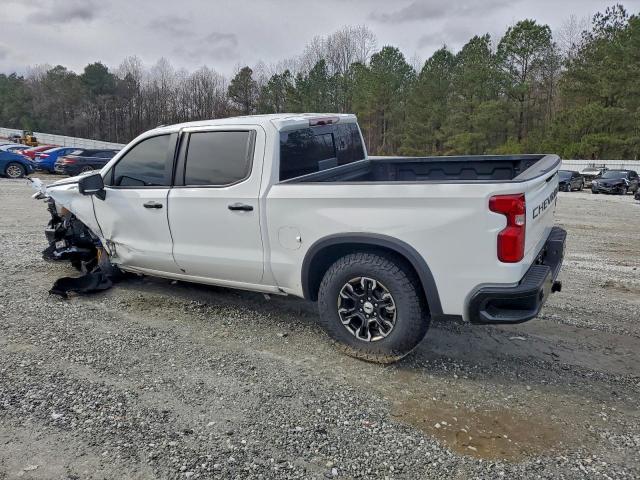Chevrolet Silverado K1500 Zr2 Image 2