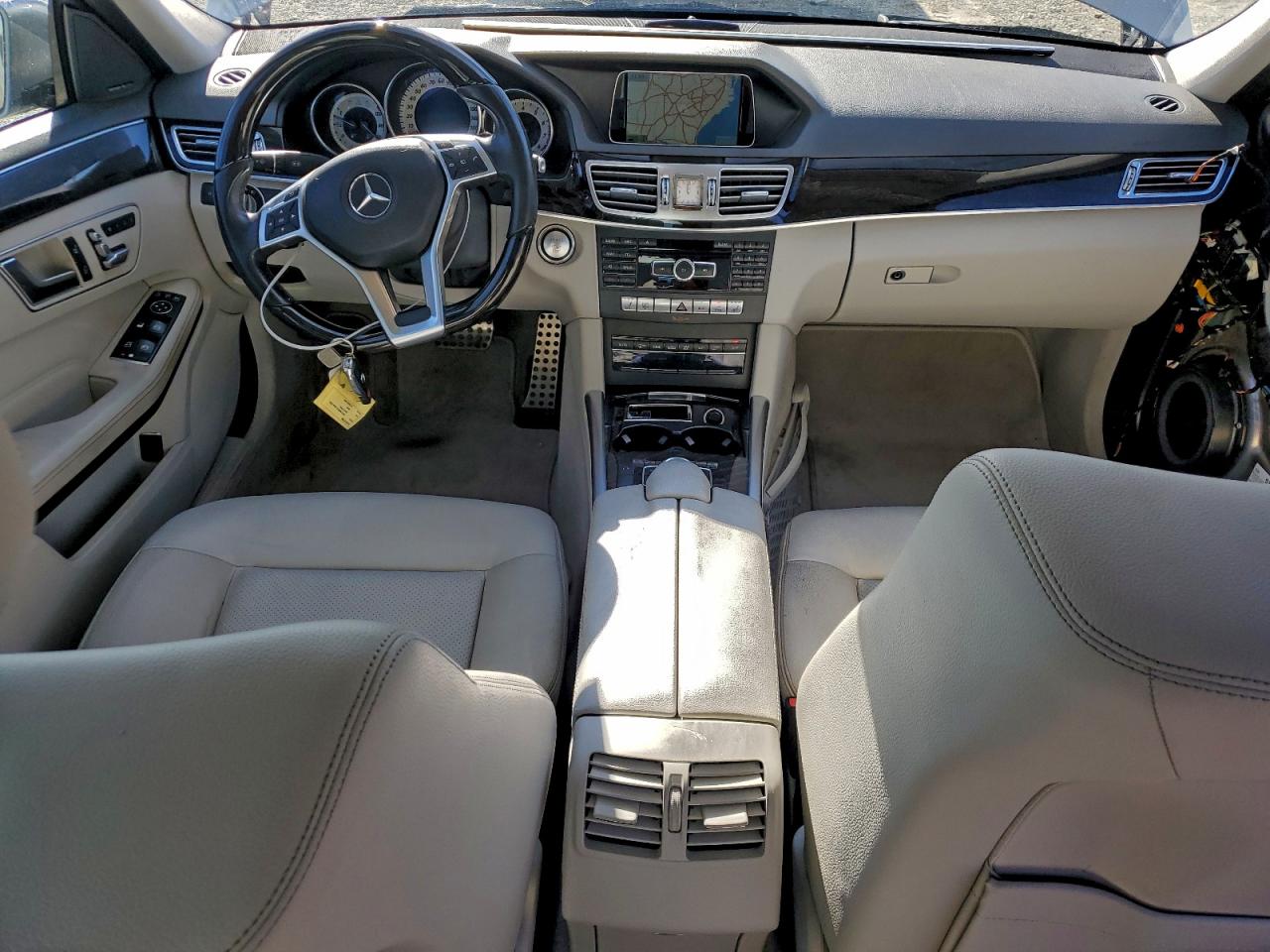 Mercedes-Benz E-Class 350 Image 6