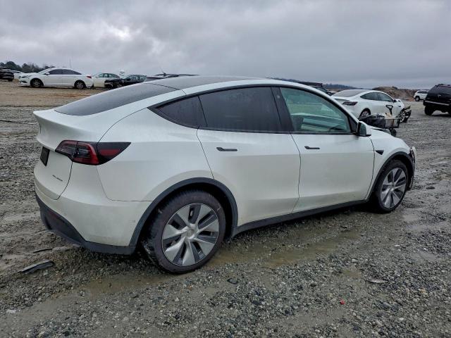 Tesla Model Y Image 3