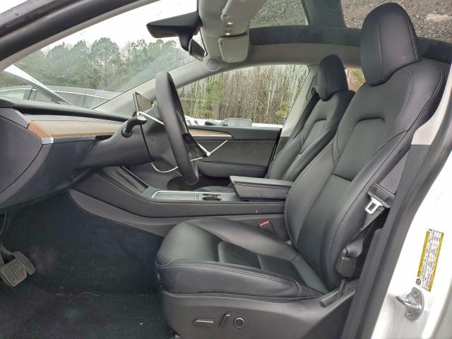 Tesla Model Y Image 11