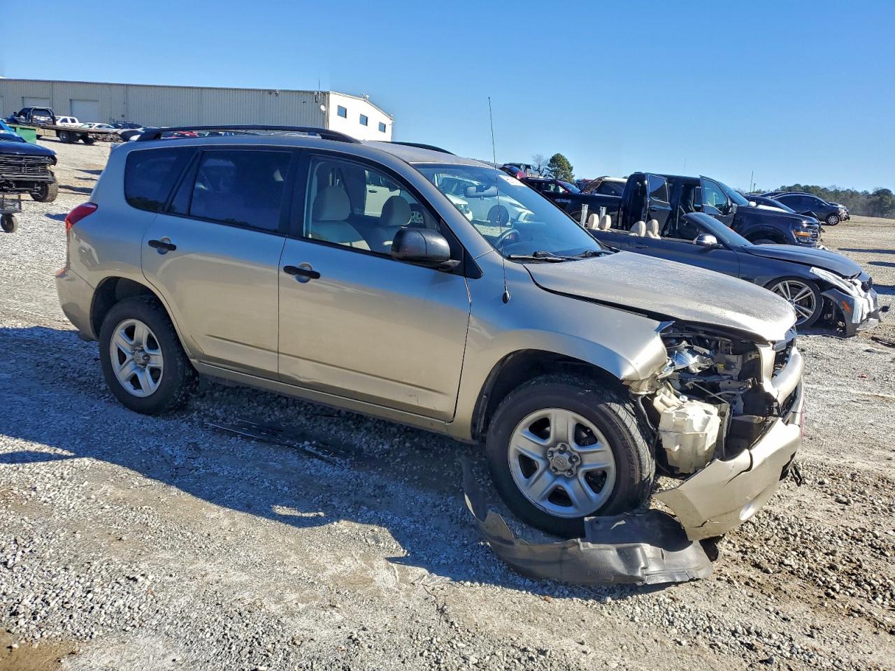 Toyota RAV4 Image 10