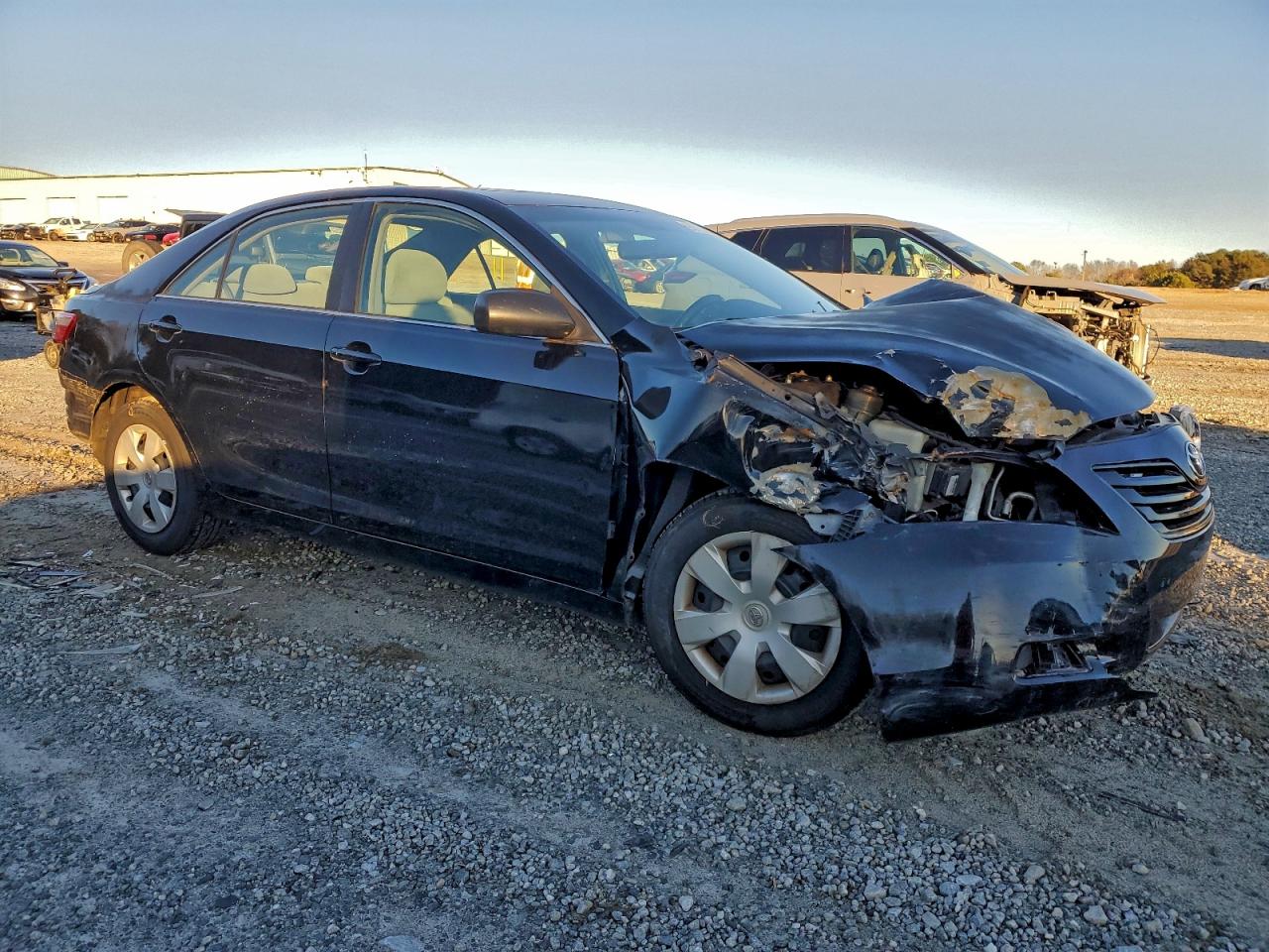 Toyota Camry Ce Image 4