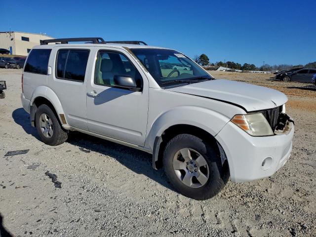 Nissan Pathfinder S Image 2