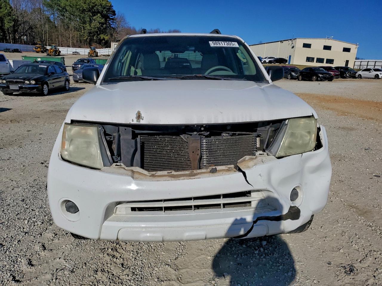 Nissan Pathfinder S Image 14