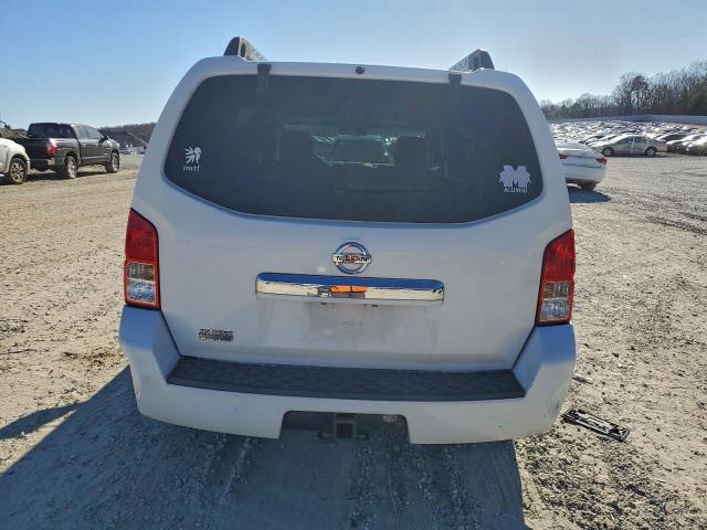 Nissan Pathfinder S Image 11