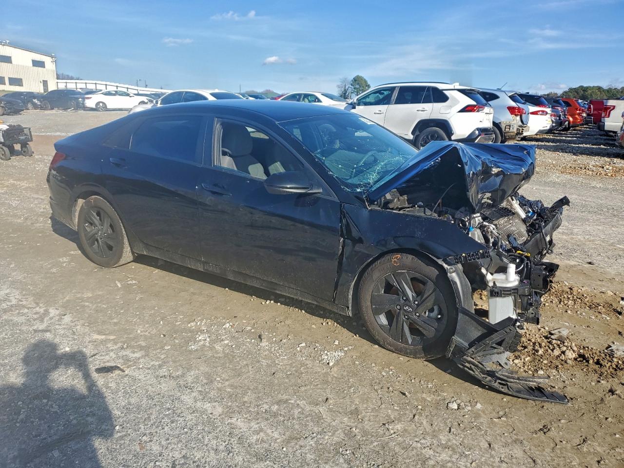 Hyundai ELANTRA Blue Image 12