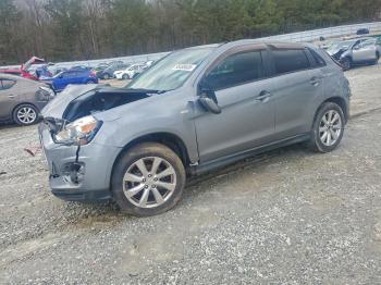  Salvage Mitsubishi Outlander