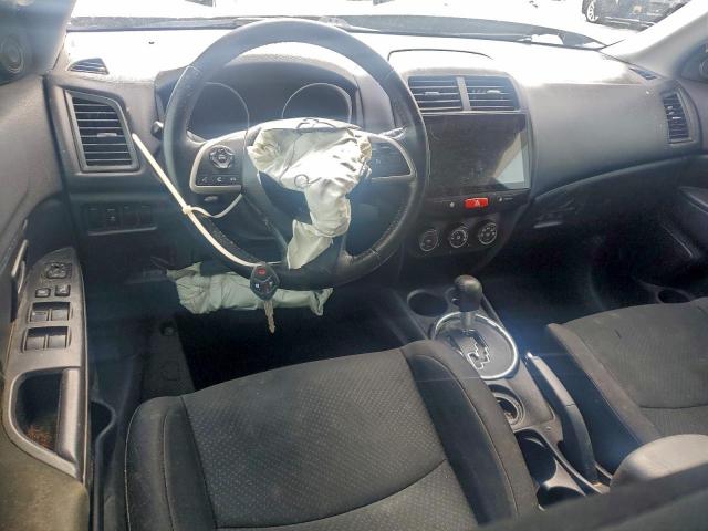 Mitsubishi Outlander Es Image 11