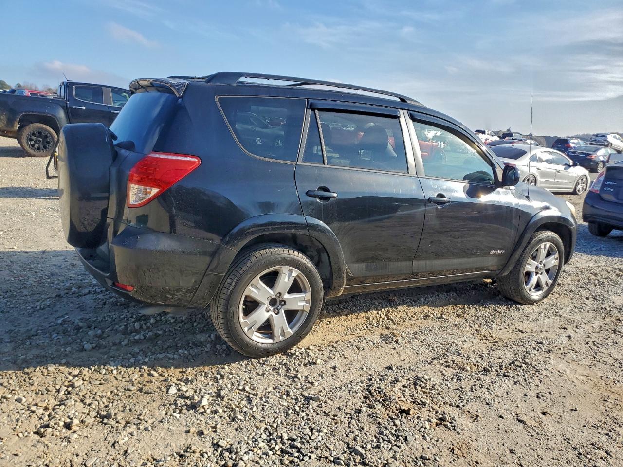 Toyota RAV4 Sport Image 6