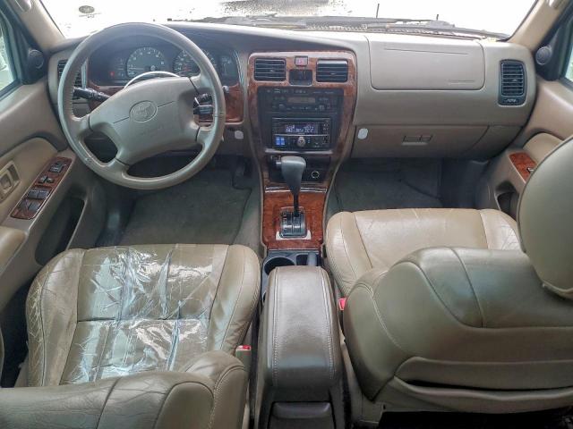 Toyota 4Runner Limited Image 13