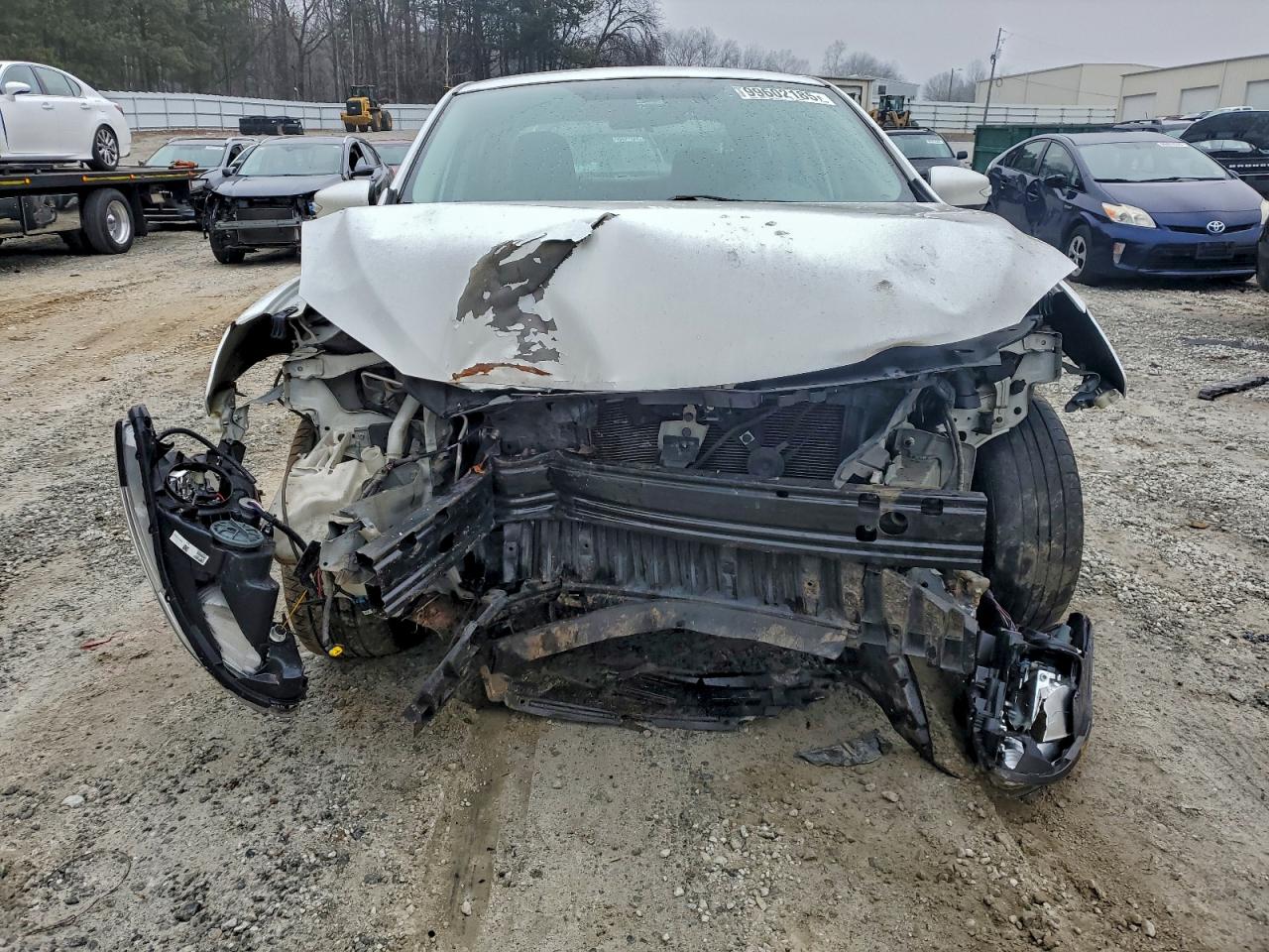 Nissan Sentra S Image 10