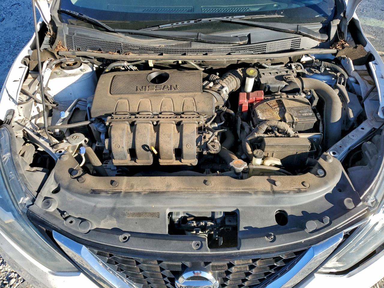 Nissan Sentra S Image 3