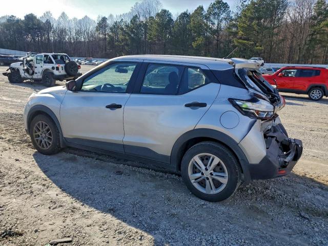 Nissan Kicks S Image 12