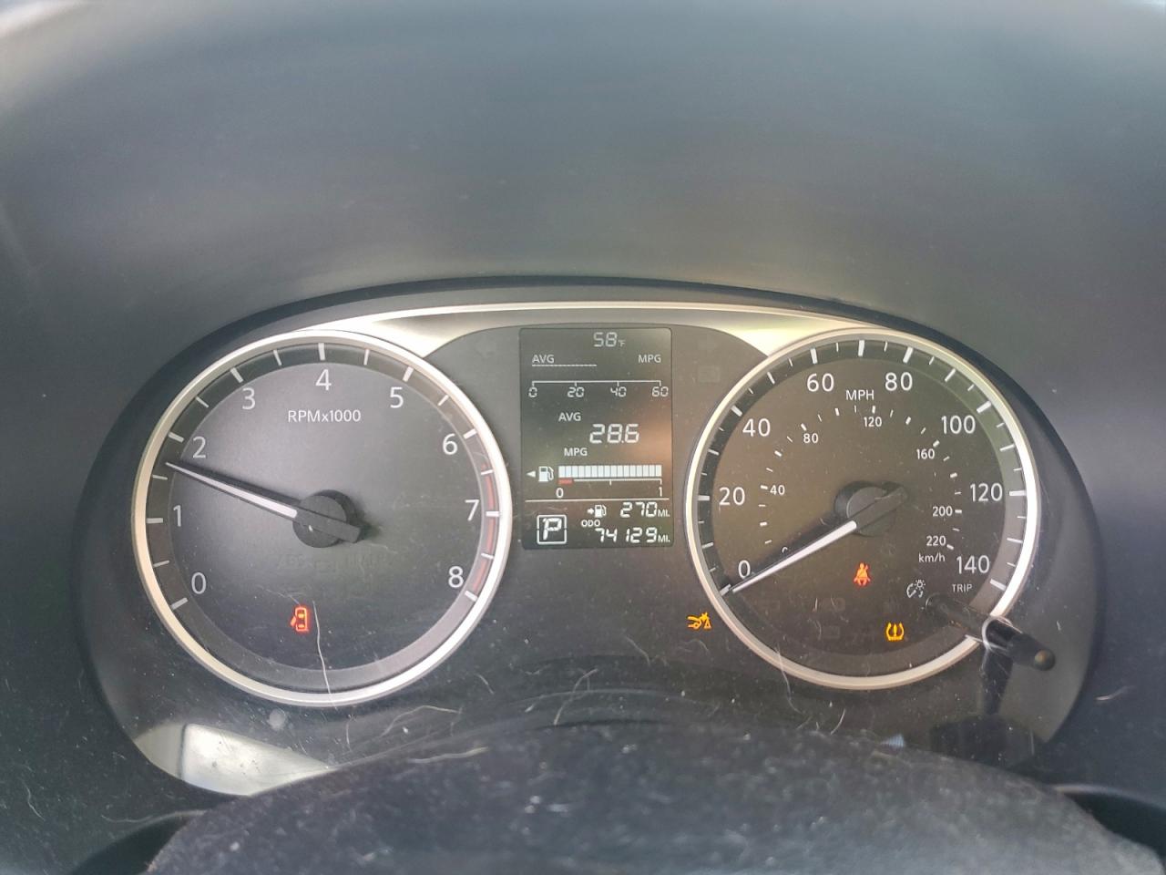 Nissan Kicks S Image 4