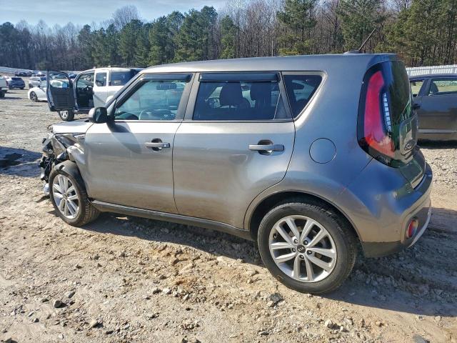 Kia Soul + Image 2