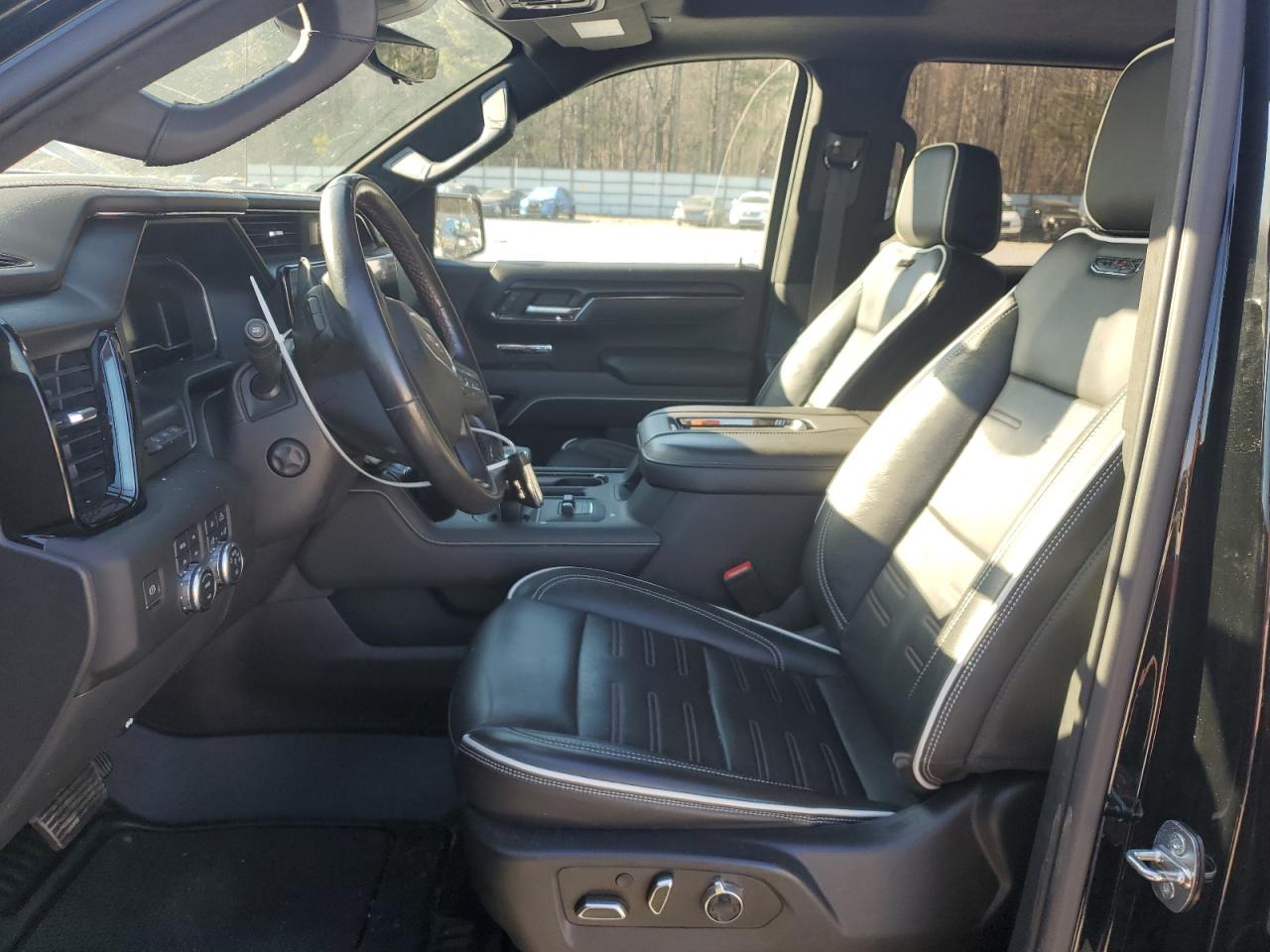 GMC Sierra K1500 At4x Image 5