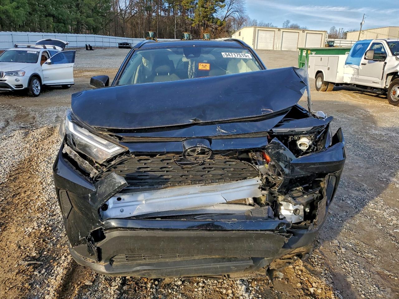 Toyota RAV4 Xle Image 6