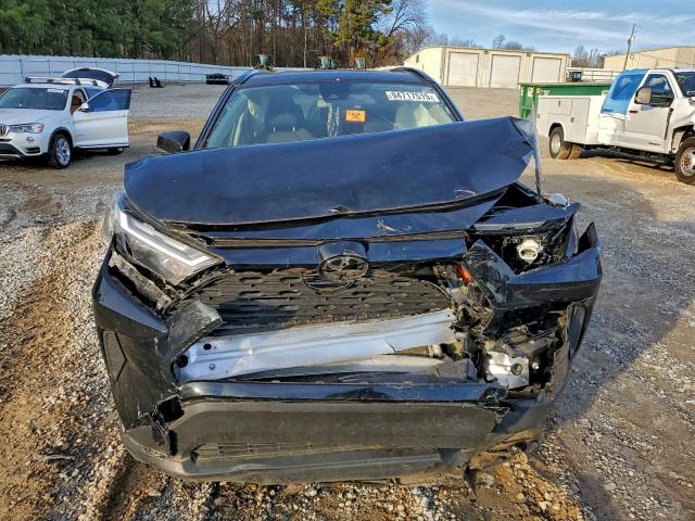 Toyota RAV4 Xle Image 6