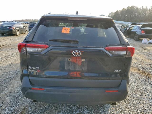 Toyota RAV4 Xle Image 5