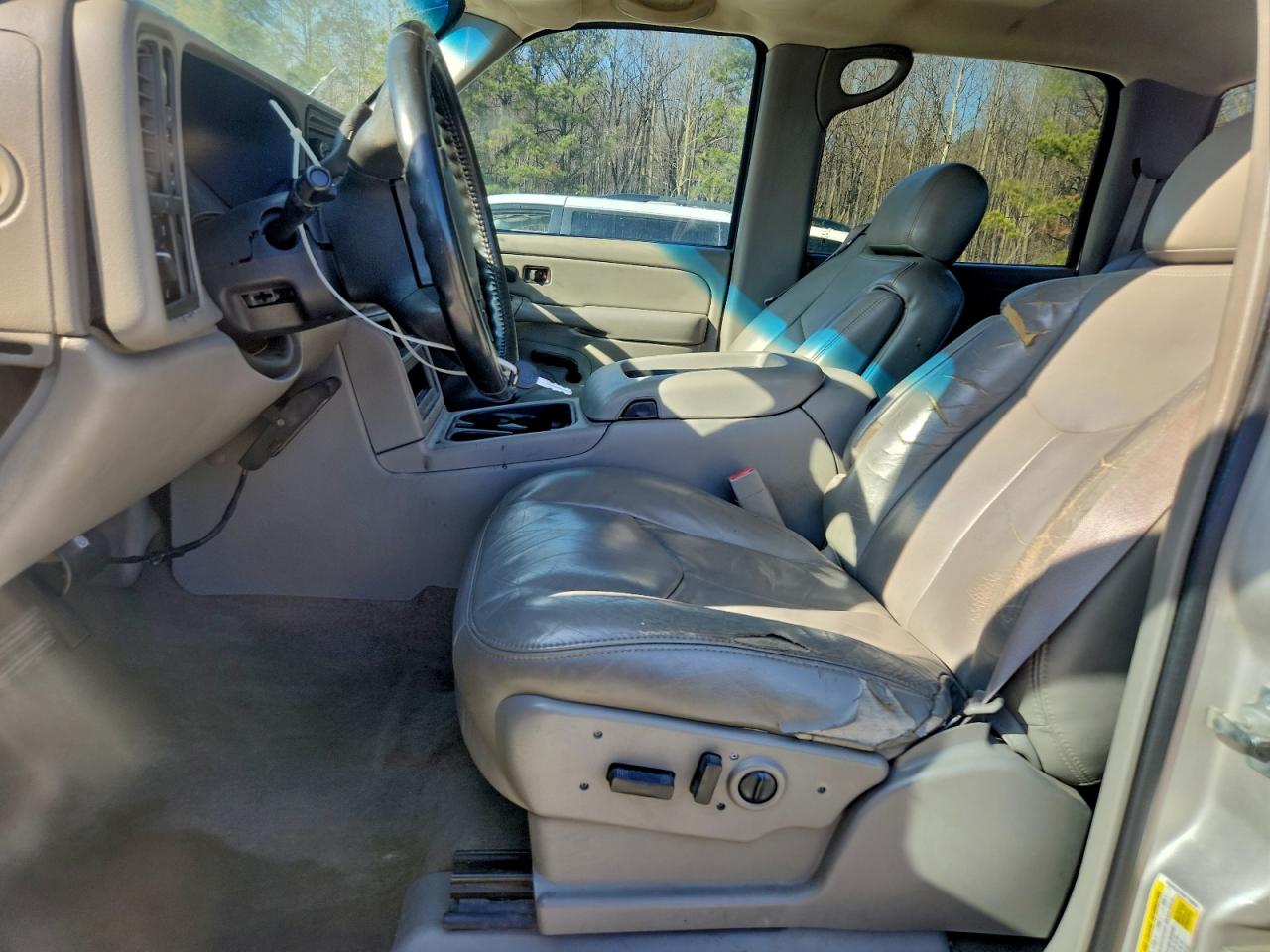 Chevrolet Silverado K2500 Heavy Duty Image 9