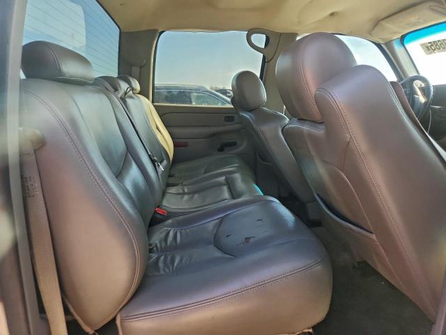 Chevrolet Silverado K2500 Heavy Duty Image 2