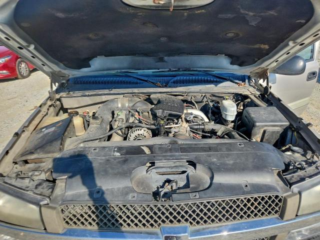 Chevrolet Silverado K2500 Heavy Duty Image 6