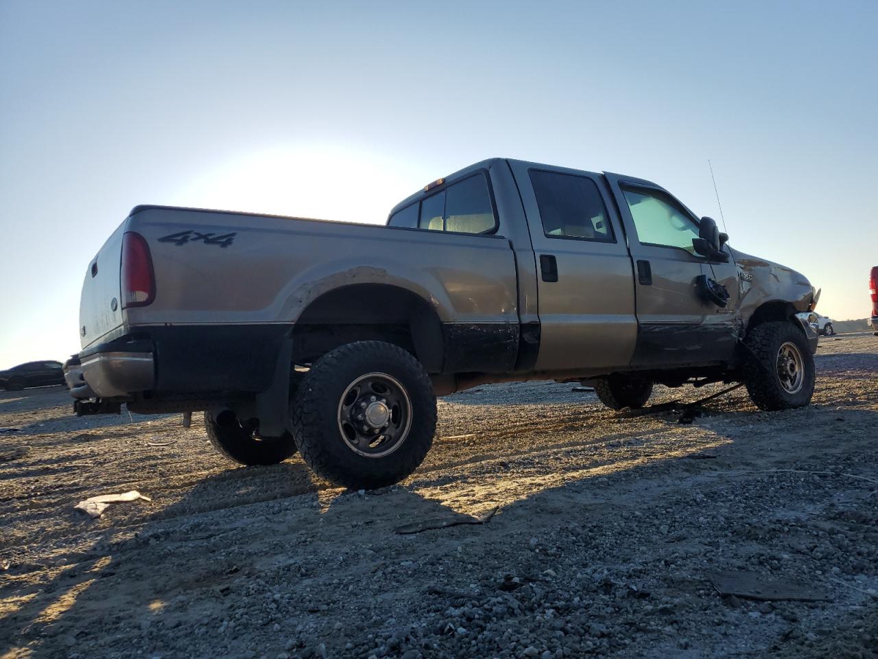 Ford F-350 Srw Super Duty Image 4