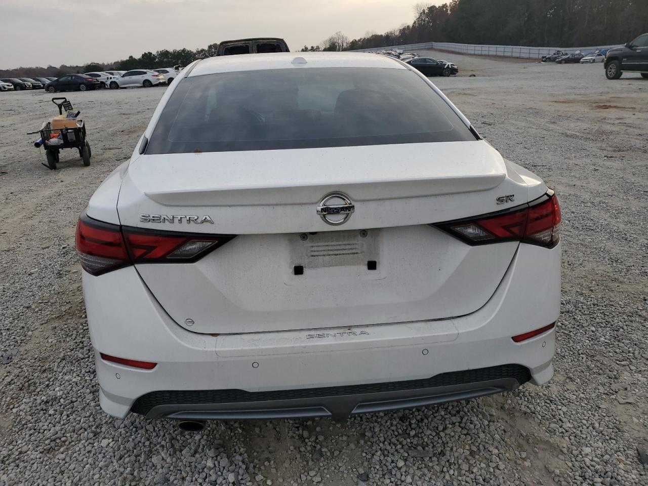 Nissan Sentra Sr Image 4