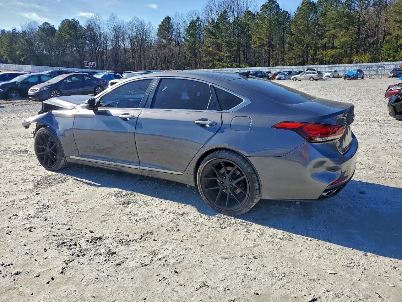 Hyundai Genesis 5.0l Image 10