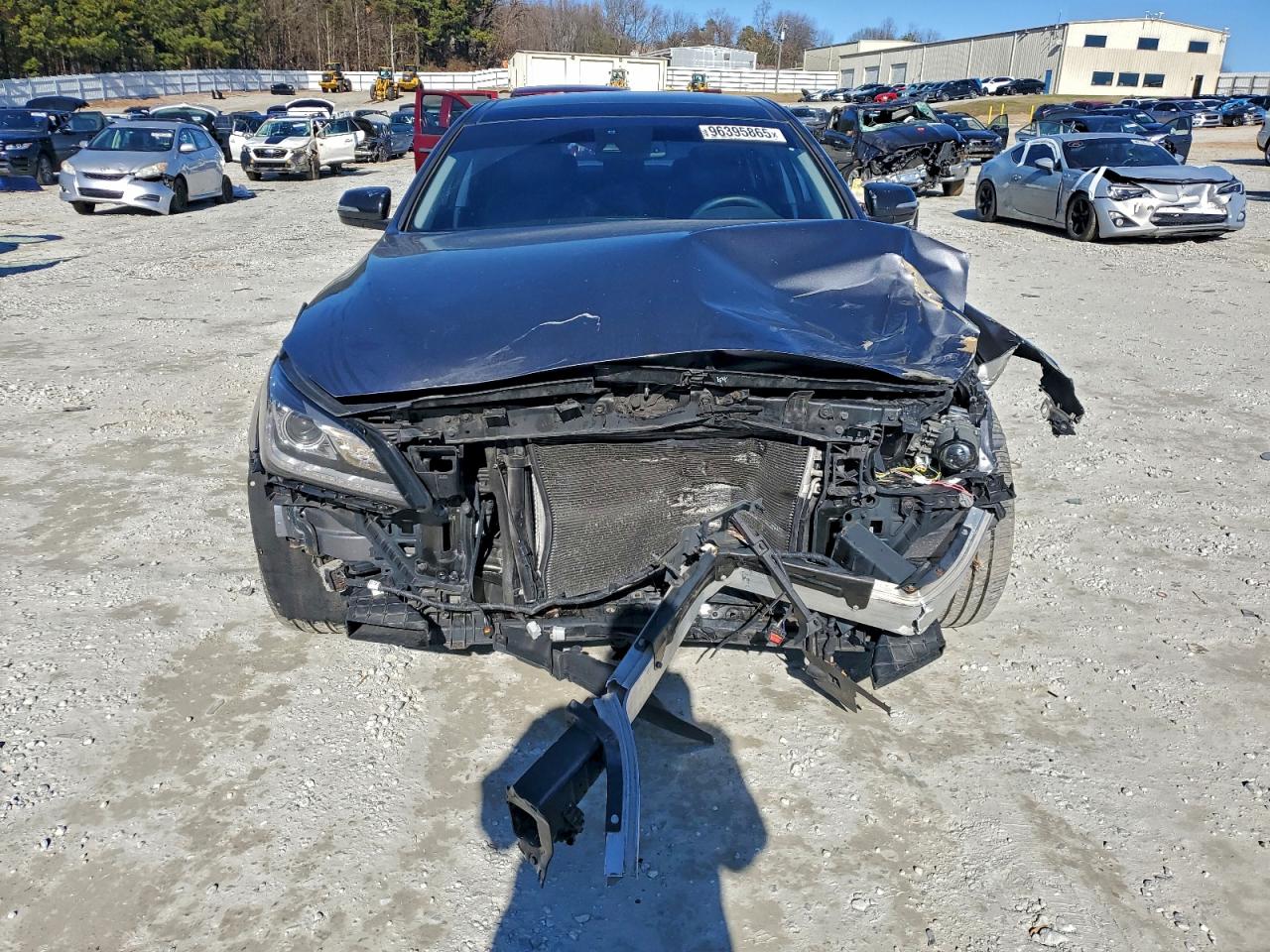 Hyundai Genesis 5.0l Image 4