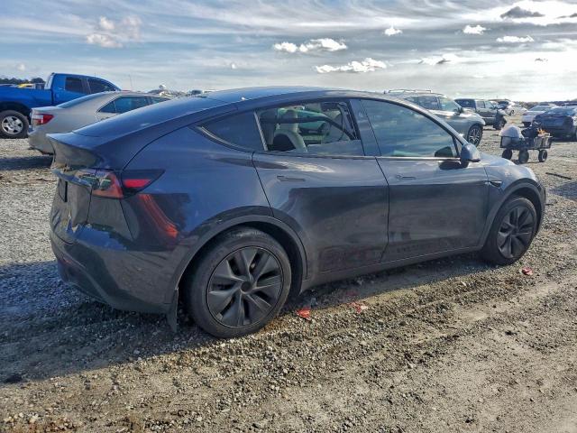 Tesla Model Y Image 4
