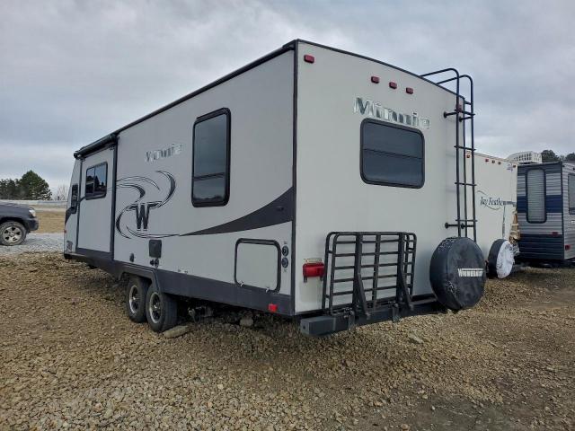 Winnebago 2500fl Image 4