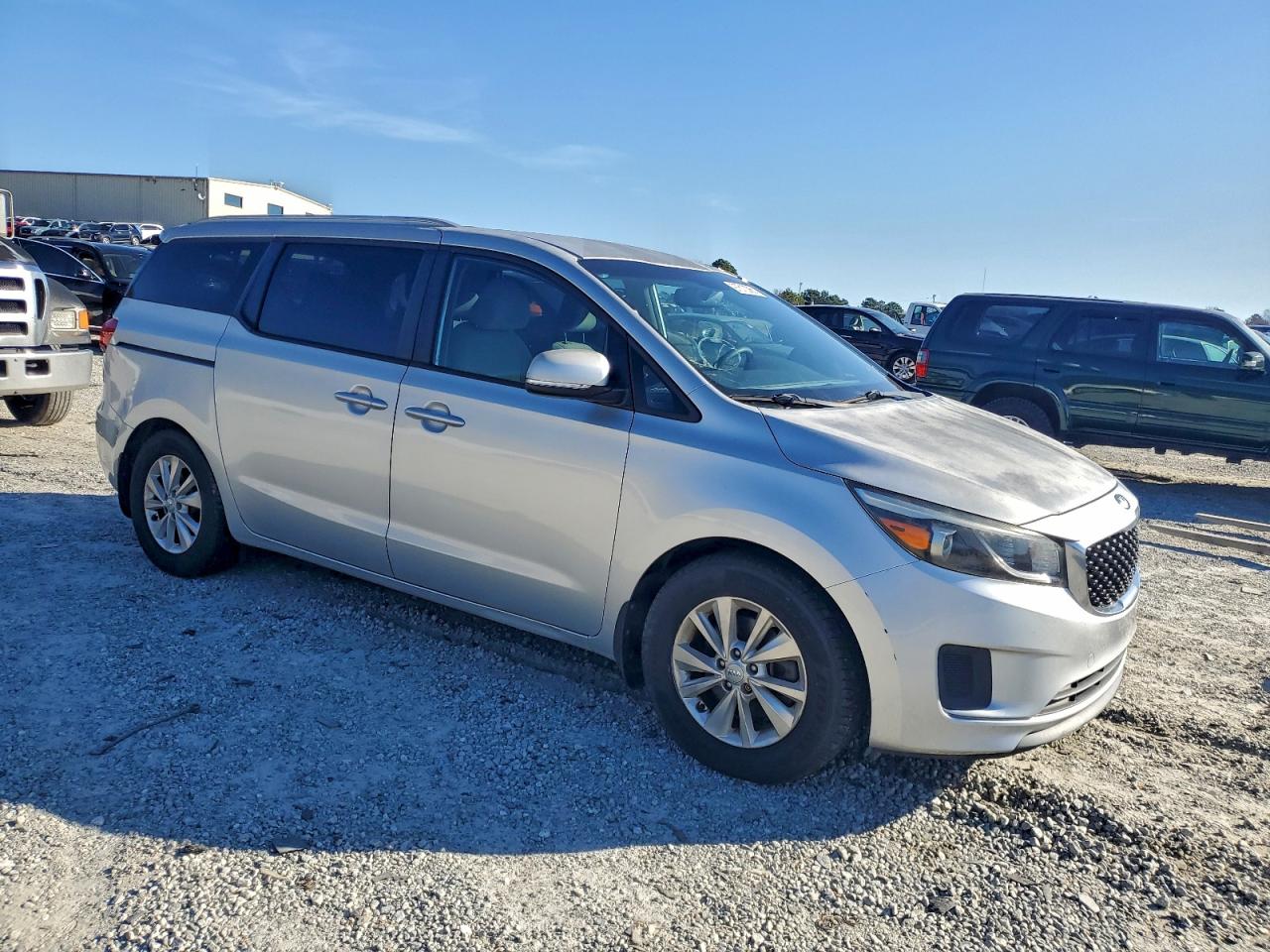 Kia Sedona Lx Image 6